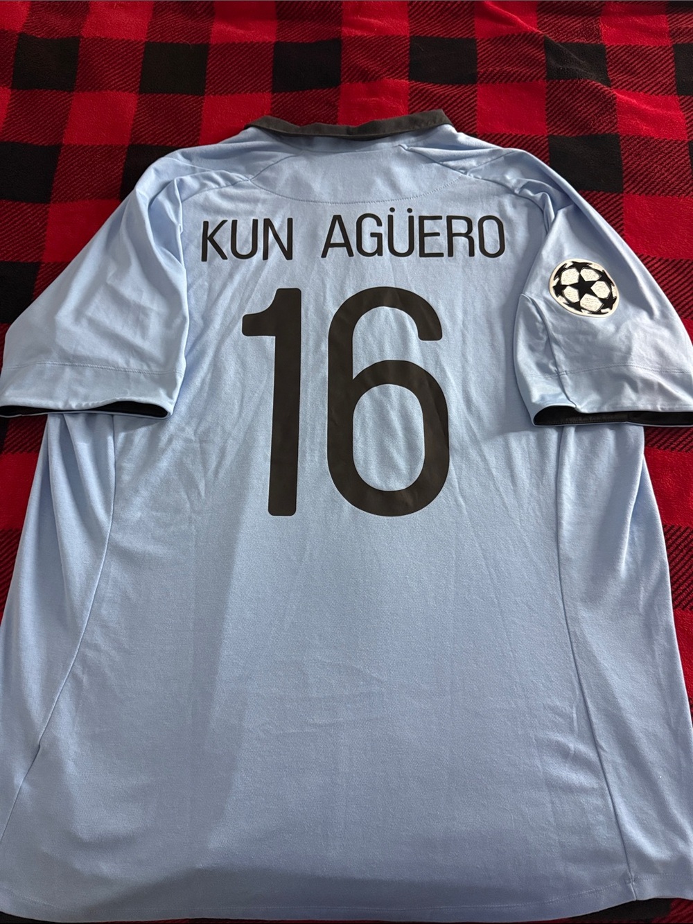 VINTAGE Manchester City #16 Sergio Kun Aguero 2010-11 Umbro Home UCL Jersey
